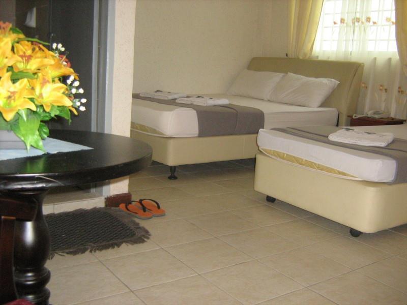 Hotel Teratai Tenang Kuala Terengganu Kültér fotó